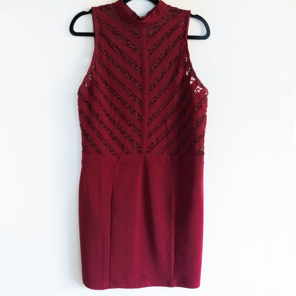 Haute Fox Sleeveless Lace Dress w/Zipper Back